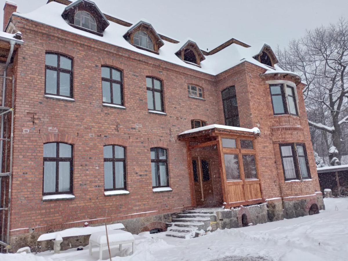Sunny Bear Bed & Breakfast 옐레니아구라 외부 사진